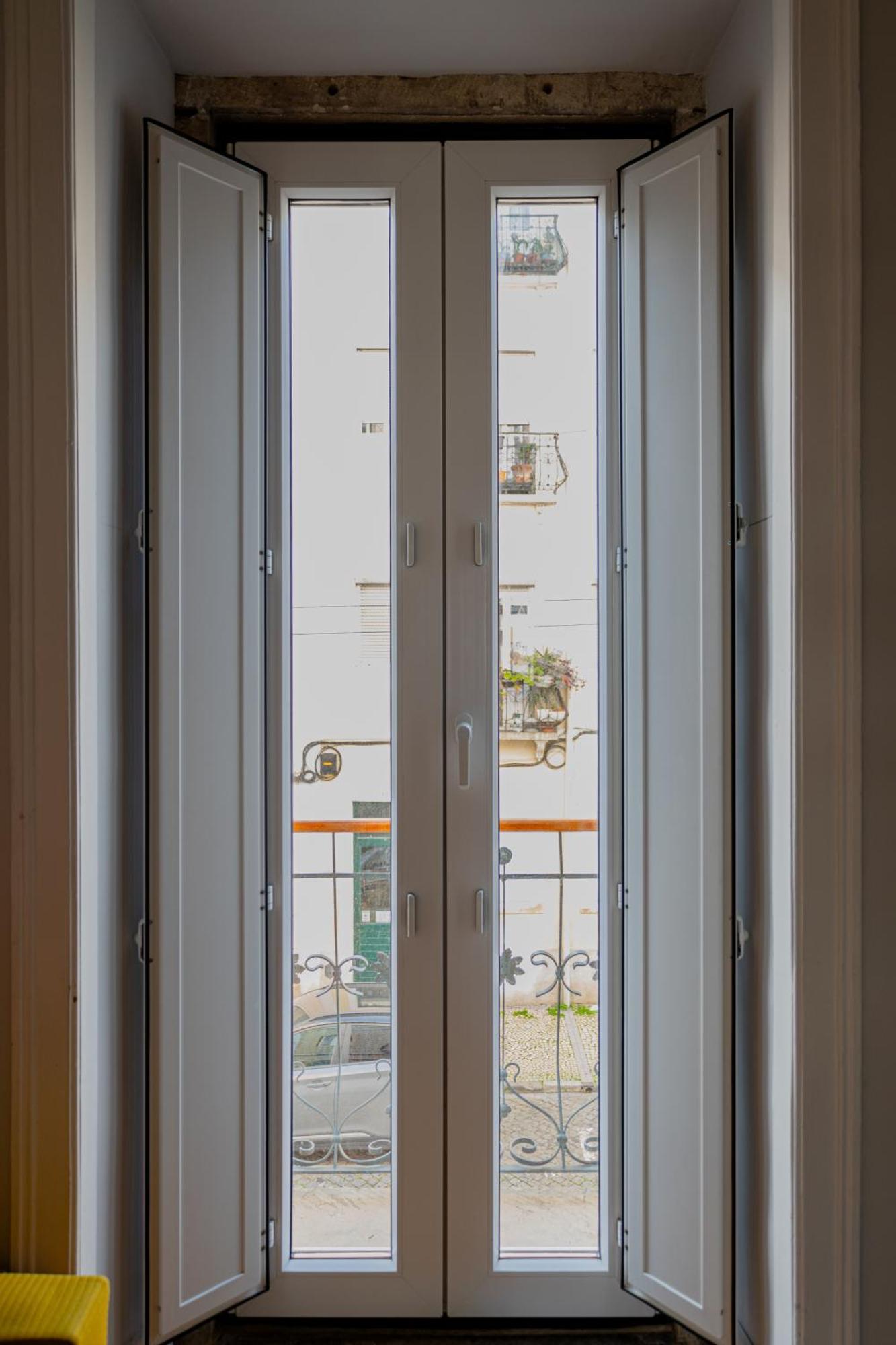 Angels Homes N.27 1ºandar, Bairro Tipico, Centro Cidade Lisboa Екстериор снимка